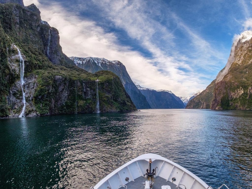 Milford Sound Drive - Spectacular New Zealand